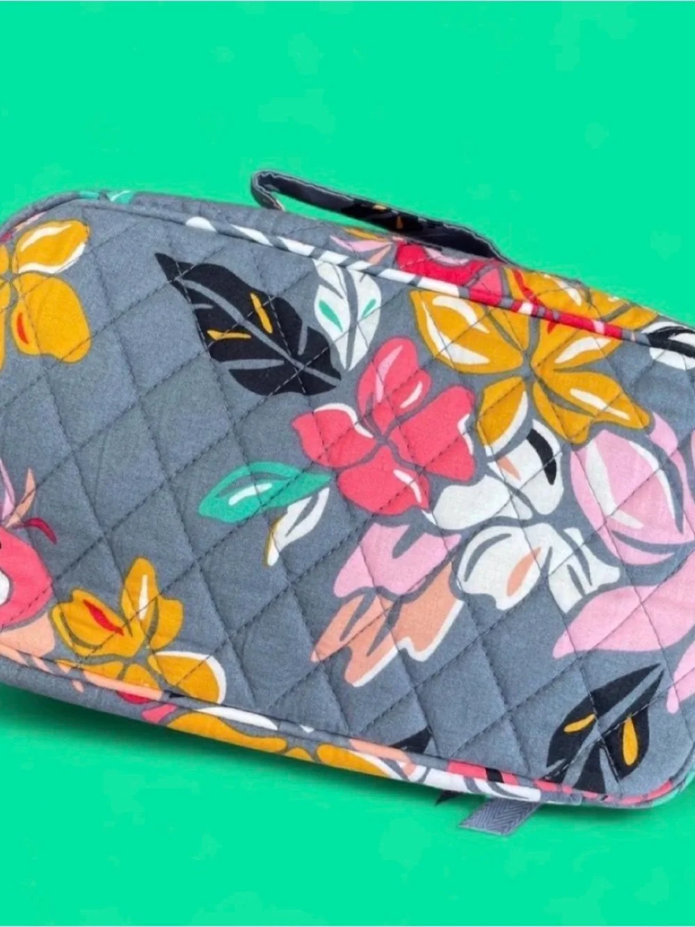 Vera Bradley Tropical Paradise set 4 Cosmetic bags with flamingo floral decor